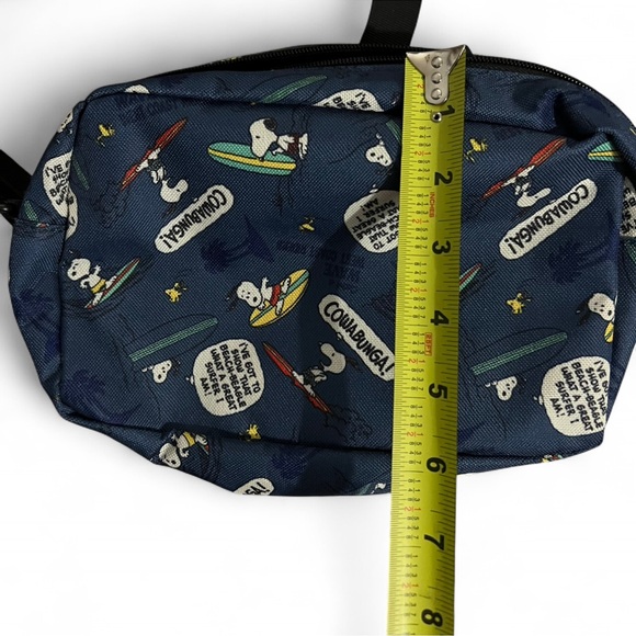 Snoopy West Coast Riders Crossbody Bag - Picture 6 of 7